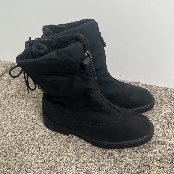 Canada toe warmer black boots size 9  comfy winter - Picture 6 of 9